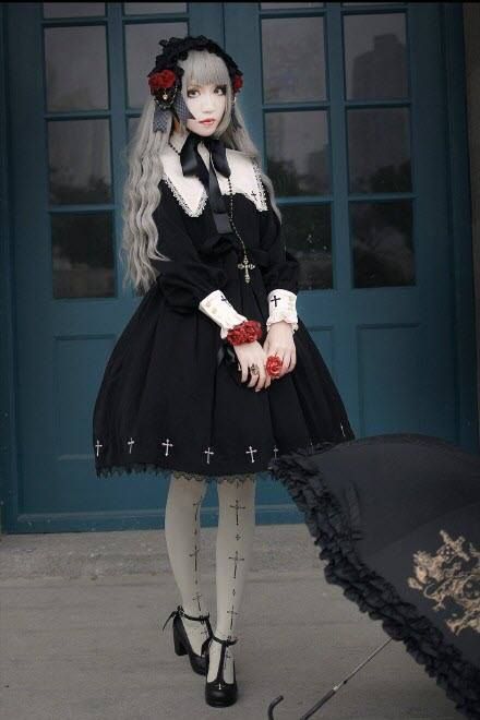 Ista Mori ***✙+~ Nameless Poem ~+✙*** Dress Boots Women, Op Dress, Japanese Street Fashion, J Fashion, Gothic Outfits, Goth Outfits, Kawaii Clothes, Harajuku Fashion, Lolita Dress