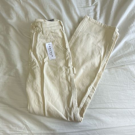 Brandy Melville/ J Galt Off White Cargo Pants Size S Nwt Off White Cargo Pants, White Cargo Pants, Brandy Melville Pants, Brandy Melville, Cargo Pants, Brandy, Pant Jumpsuit, Off White, My Style