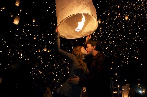 Tangled Proposal at Rise Festival Tangled Proposal, Fourth Of July Pics, Disney Proposal, Sky Lantern, Punk Wallpaper, Introduction Examples, Floating Lanterns, Rise Festival, Funny Morning Pictures