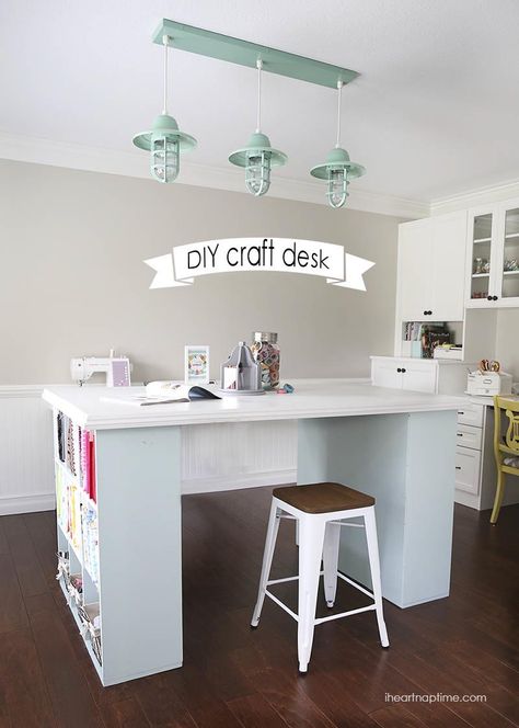 DIY Craft Desk tutorial! Perfect space for projects and keeping organized! Standing Craft Table, Crafting Room Decor, Diy Craft Room Desk, Ikea Craft Room Ideas, Diy Craft Desk, Diy Craft Table, Diy Crafts Desk, Craft Room Desk, Craft Room Tables