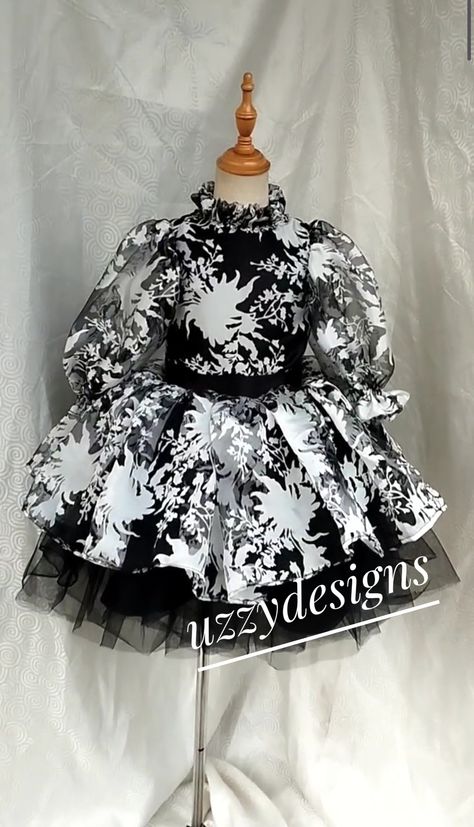 Latest Children Ankara Gown, Children Ankara Gowns, Ankara Styles For Kids, Ankara Dress Styles, African Dresses For Kids, Dinner Dress Classy, Kids Dress Wear