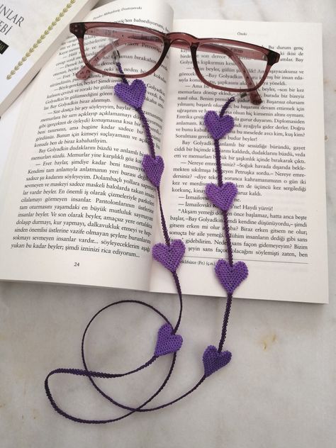 Crochet Glasses, Purple Glasses, Heart Crochet, Glasses Chains, Glasses Strap, Eyeglass Chain, Glasses Chain, Purple Heart, Chain