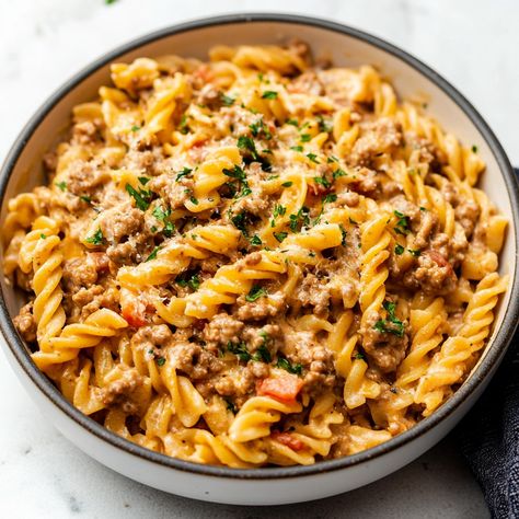 Stovetop Creamy Ground Beef Pasta - Krystel's Cooking Ground Venison Pasta Recipes, Creamy Ground Beef Pasta, Creamy Ground Beef, Beef Pasta Recipes, Sausage Dinner, Ground Beef Pasta, Creamy Pasta Recipes, Beef Pasta, How To Cook Beef