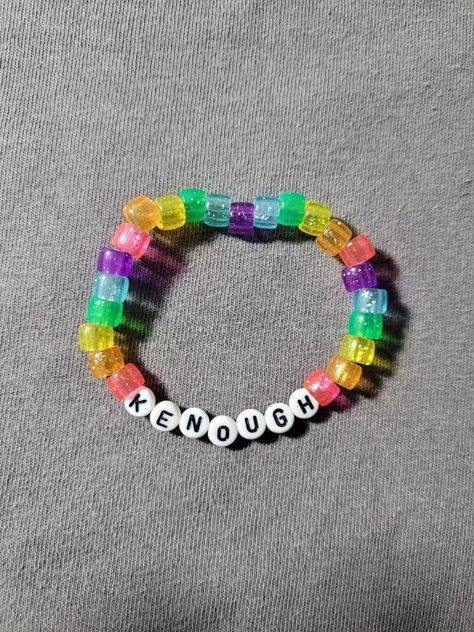 Barbie Kandi, Kandi Bracelets Matching, Matching Kandi Bracelet Ideas, Funny Beaded Bracelets, Bead Bracelet Words Ideas Bad, Funny Kandi Bracelets, Kandi Singles Ideas, Kenough Barbie, Kandi Singles