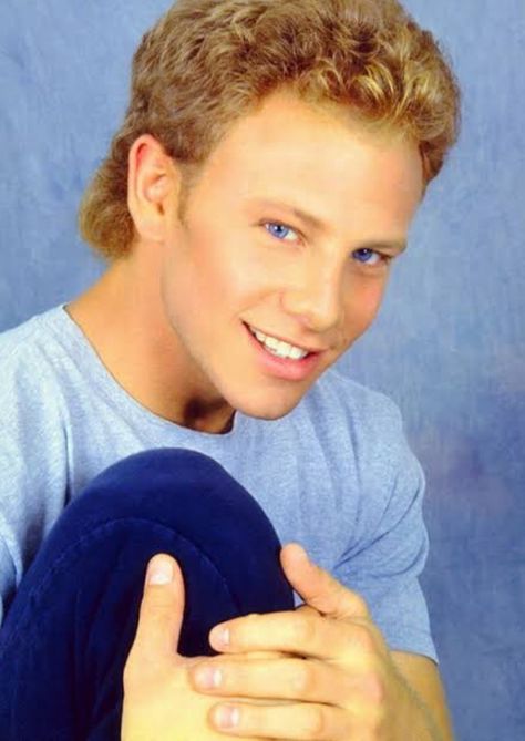 90210 Beverly Hills, 90s Heartthrobs, Ian Ziering, Brenda Walsh, Memory Album, Beverly Hills 90210, Animal Totems, My Man My Man, Man Candy