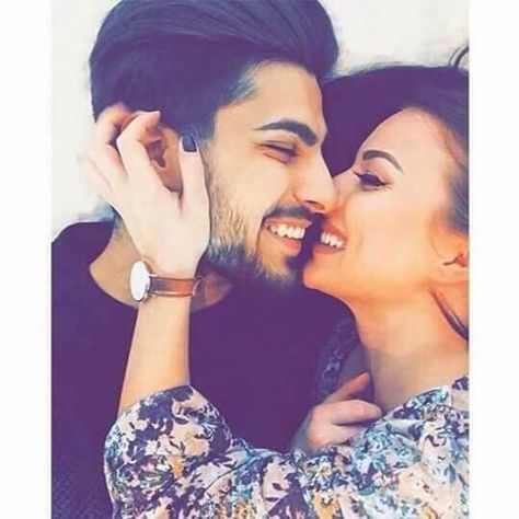 Pin by 𝐂ᥣվᑯᥱ 🖤 on Ⲥrᥲzⲩ soᥙᥣs❤ | Romantic photos couples, Romantic couples photography, Romantic couple images Romantic Couple Images, Love Couple Images, Cute Couple Dp, Romantic Couples Photography, Romantic Photos Couples, Cute Couples Photography, Wedding Couple Poses Photography, Cute Muslim Couples, Couple Picture Poses