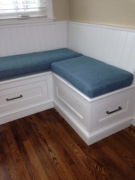 Breakfast Nook With Storage, Breakfast Nook Furniture, Seating In Kitchen, Booth Seating In Kitchen, Diy Bench Seat, Bench Seating Kitchen, Banquette Seating In Kitchen, Storage Bench With Cushion, Kitchen Banquette