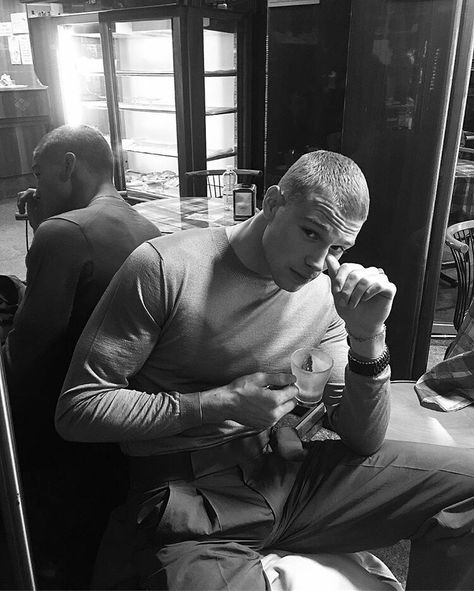 Matthew Noszka, Magnolia Park, Russian Men, The Perfect Guy, Book Characters, Book Aesthetic, Male Models, Lany, A Man