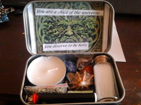 Hidden Altar Ideas, Altoids Tin Altar, Altoid Tin Altar, Travel Altar Ideas, Travel Altar Witchcraft, Altar Tin, Traveling Altar, Altoid Wallet, Tin Wallet