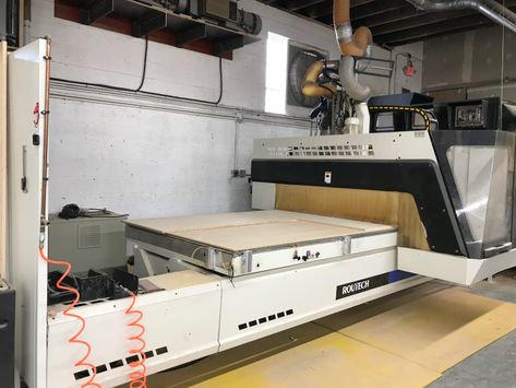 2005 SCM Routech Record 125 N  A 5x10 flat table CNC Router with C-axis!  #machineryassociates #cnc #cncrouter #router #woodworking #machinery #machining #usedmachinery #usedequipment Woodworking Table Plans, Used Woodworking Machinery, Woodworking Chair, Routeur Cnc, Best Woodworking Tools, Woodworking Toys, Woodworking Machinery, Router Woodworking, Aluminum Table