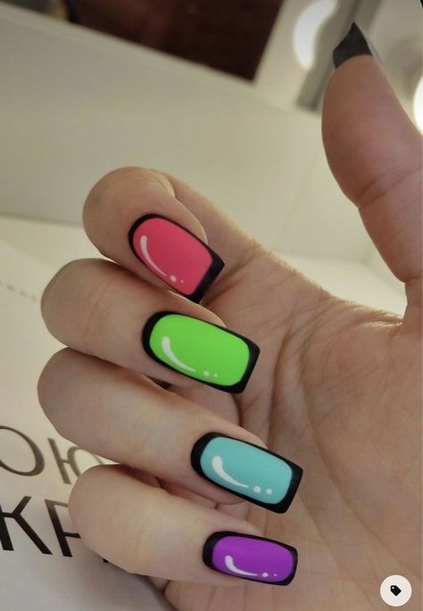 Uñas Comic Pop, Coffin Summer Nails 2023, Cartoon Pop Art Nails, Comic Nails Designs, Nails Coffin Summer, Coffin Summer Nails, Comic Nail Art, Comic Nails, Summer Nails Art