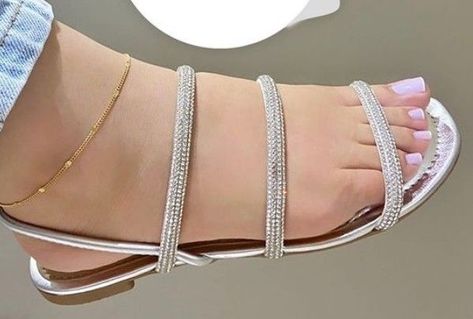 Silver Wedding Shoes Low Heel, Fancy Sandals, Silver Wedding Shoes, Ladies Slippers, Pretty Sandals, Nice Sandals, Fashion Shoes Heels, Cute Shoes Heels, Fashion Shoes Sandals