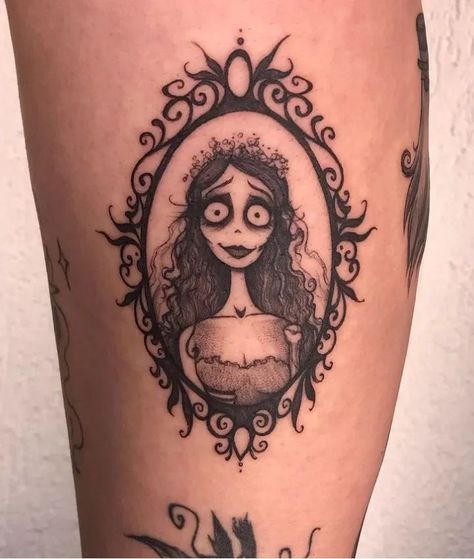 Corpse Bride Tattoo, Illusion Tattoo, Nature Tattoo Ideas, Tim Burton Tattoo, Gothic Tattoos, Optical Illusion Tattoos, Illusion Tattoos, Cool Nature, Optical Illusion Tattoo