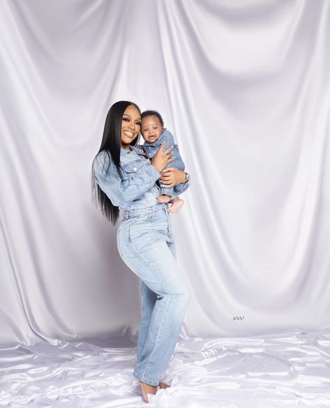 Mommy And Me Denim Photo Shoot, Denim Photoshoot Family, Mommy And Me Photo Shoot Son, Maternity Photoshoot Ideas Black Women, Mommy Son Photoshoot, Mommy And Me Shoot, Valentine Pics, Mommy Son Pictures, Mommy Me Photoshoot