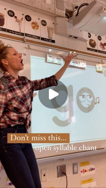 126K views · 6.2K likes | Lindsay / Early Years Literacy Specialist on Instagram: "‼️OPEN Syllable Chant ‼️ Try this with your learners and thank me later 😉  Did you know that if you teach open and closed syllables you are unlocking the code for your learners to read over 70% of words 🤯  Drop the word ➡️ OPEN ⬅️ below 👇 and I will send you the link to my teacher slides AND sweet syllable words 💜  With such an important skill to teach, I wanted to make it fun and engaging for my littles! With the vowel singing 🎶 it’s name! It’s been a game changer and yes- SO FUN!  Drop the word ➡️ OPEN ⬅️ below 👇 and I will send you the link to my open syllable teacher slides and teaching tips🤗 . . . . . Follow ➡️ @literacyandlindsay for more fun resources and lit tips! . . . . LIKE. SAVE. FOLLOW  ✨ Open Syllable Words, Teaching Open And Closed Syllables, Naming Words Activity For Grade 1, Teaching Syllables Kindergarten, How To Teach Syllables, Open Vs Closed Syllables, Open And Closed Syllables Anchor Chart, Open And Closed Syllables, Syllables Kindergarten