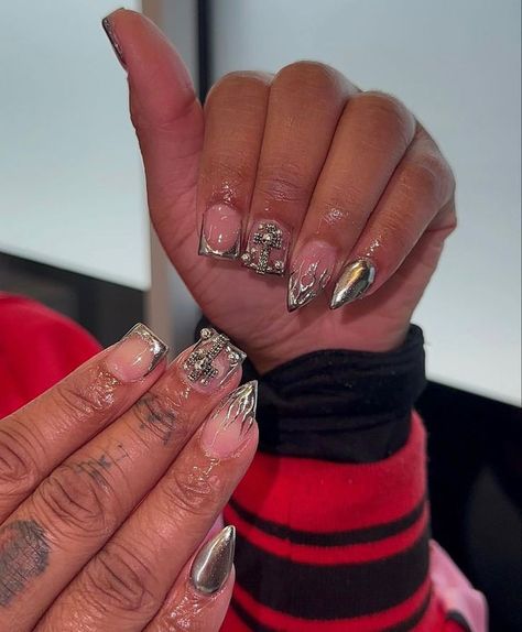 Metallic Short Nails, Square Nails With Stiletto Pinky, Mix Match Nails, Hard Nails, Simple Gel Nails, Cute Acrylic Nail Designs, Simple Acrylic Nails, Work Nails, Dope Nail Designs