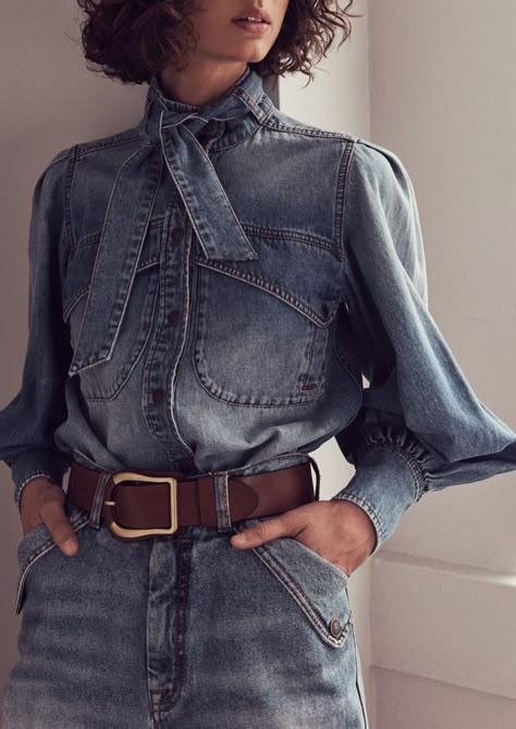 Classy Jeans, Jean Shirt, All Jeans, Denim On Denim, Denim Style, Jeans Outfit, Capsule Collection, Mode Inspiration, Fashion Mode