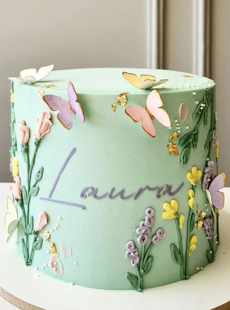 Celebrating 21 Years of Life with these Cake Ideas : Two Tier Semi Naked Birthday Cake Floral Cake Design, Rodjendanske Torte, Fairy Birthday Cake, Cake With Flowers, Birthday Cake With Flowers, Green Cake, Garden Cakes, Spring Cake, Simple Cake Designs