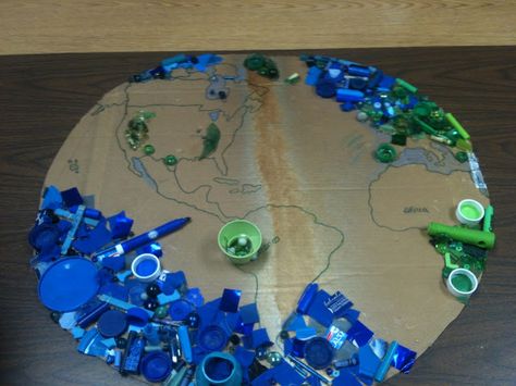 Earth Day Project: students create an earth mosaic made of recycled materials. Earth Day Projects Recycled, Earth Recycle Projects, Earth And Recycling Crafts, Recycling Projects For School Earth Day, Earth Day Recycled Art, Earth And Recycling Crafts For Toddlers, Earth Recycle, Earth Day Project, Pollution Activities