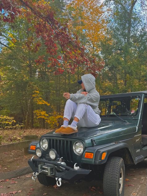 fall jeep wrangler 2002 cozy inspo autumn travel car Jeep Things, Green Jeep, Autumn Travel, Car Shoot, Colorado Fall, Car Poses, Fall Pics, Jeep Girls, Travel Car