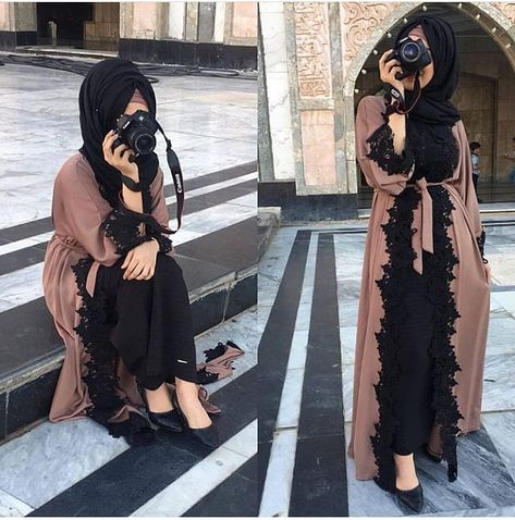 HIJAB LOVERS GALLERY on Instagram: “♥️ 😍 FOLLOW ME MY QUEENS 👑 @hijabiloversgallery @hijabiloversgallery ➖➖➖➖➖➖➖➖➖➖➖➖➖➖➖➖➖➖➖ #hijabbeauty #modest #modestwear #modesfashion…” Latest Abaya Designs, Burqa Designs, Latest Abaya, Hijab Drawing, Abaya Designs Latest, Abaya Design, Estilo Hijab, Abaya Hijab, Hijab Niqab