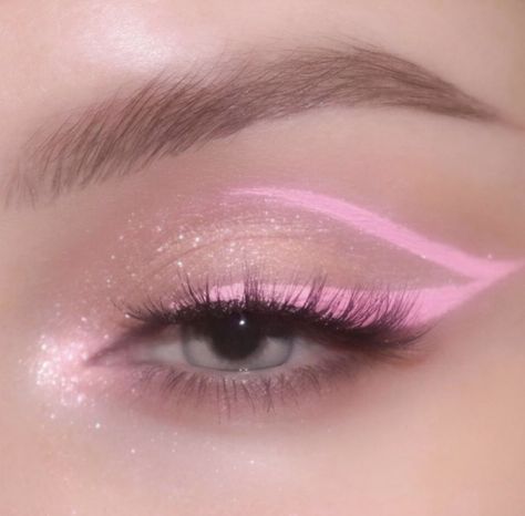 Pink Glitter Eyeliner, Pink Glitter Makeup, Mauve Eyeshadow, Pink Eyeshadow Look, Make Up Gold, Glitter Makeup Looks, Smink Inspiration, Makijaż Smokey Eye, Eye Makeup Designs