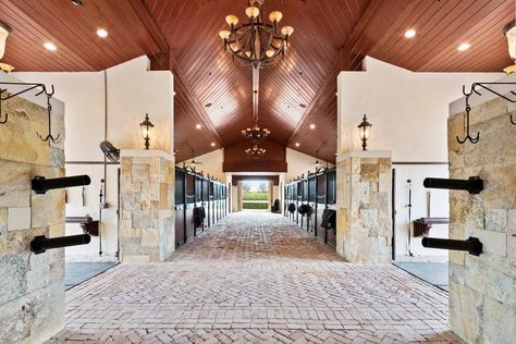 Luxury Horse Stables, Luxury Horse Barns, Dream Barn Stables, Horse Barn Ideas Stables, Wellington Florida, Horse Barn Designs, Dream Stables, Dream Horse Barns, Horse Barn Plans