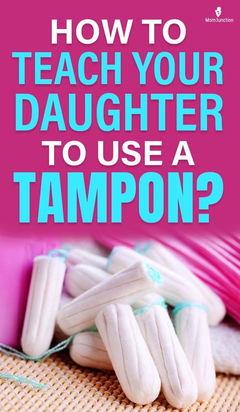 Using tampons for the first time can be scary for your teen daughter. However, she would soon become accustomed to it if you teach your daughter to use a tampon properly. Best Tampons For Beginners, How To Apply A Tampon, Tampon Tips For Beginners, How To Insert A Tampon Step By Step, How To Use Tampons Video, Period Gifts For Daughter, How To Use A Tampon, How To Tell Your Mom You Got Your Period, How To Put A Tampon In Step By Step