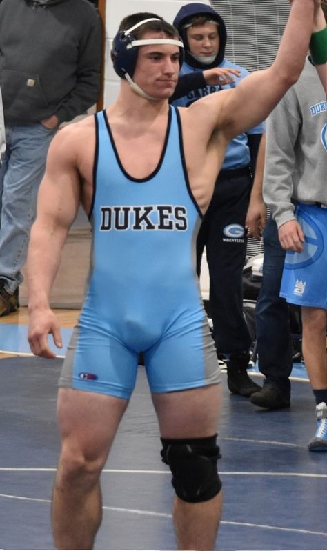 Olympic Wrestling Men, Wrestling Uniforms, Wrestling Tights, College Wrestling, Olympic Wrestling, Wrestling Singlet, Hunks Men, Lycra Men, Men Sport Pants