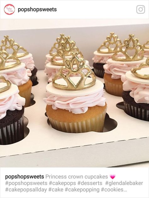 Cake 2022, 2025 Logo, Princess Cake Pops, Tiara Cake, Crown Cupcakes, Princess Cake, Princess Crown, Cake Decorating Tips, Tiaras And Crowns