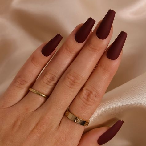 Halloween Nails Long Coffin, Matte Dark Red Nails, Fall Nail Coffin, Autumn Nails Matte, Solid Color Acrylics, Nail Fall Colors, University Nails, Maroon Acrylic Nails, Fall Press On Nails