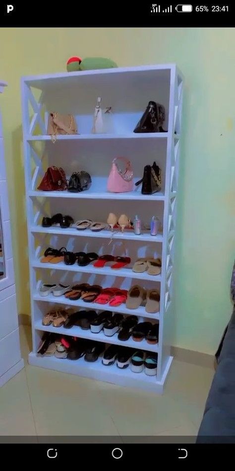 Shoe Rack Ideas Bedroom, Shoe Rack Design, Pallet Wardrobe, Breakfast Recipes Easy Quick, Diy Storage Shelves, Living Room Decor On A Budget, Fancy Short Dresses, Lip Wallpaper, Blue Bedroom Decor