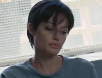 Angelina Jolie in Salt w/ short hair | My fav hairstyle | Pinterest Angelina Jolie Haircut Short, Angelina Jolie Haircut, Angelina Jolie Short Hair, Salt Angelina Jolie, Angelina Jolie Hair, Angelina Jolie 90s, Haircut For Big Forehead, Angelina Jolie Photos, Really Short Hair