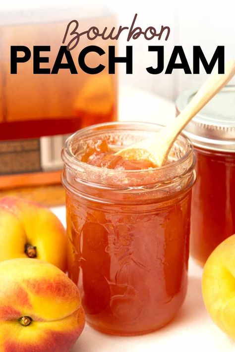 Serve up this delicious bourbon peach jam recipe and savor the sweet taste of summer. It makes a great gift, too! Peach Bourbon Jam Recipe Canning, Peach Jam With Pectin, Peach Canning Recipes, Peach Jam Recipe Canning, Peach Bourbon Jam, Easy Peach Jam Recipe, Peach Preserves Recipe, Bourbon Jam, Jam Preserves