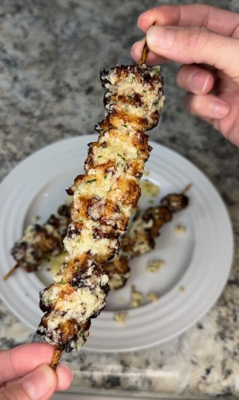 Garlic Parmesan Chicken Skewers Airfryer, Italian Parmesan Chicken Skewers, Italian Chicken Skewers, Garlic Parmesan Skewers, Cooking With Katie Cross, Italian Chicken Breast Recipes, Garlic Parmesan Butter, Italian Chicken Breast, Garlic Parmesan Chicken Skewers