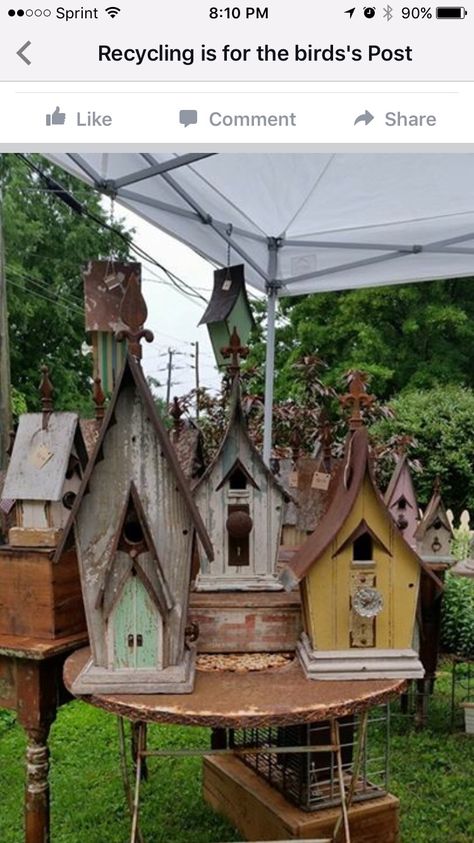 Butterfly House Design, Boho Birdhouse, Unique Birdhouses, Butterfly Facts, Tree Stump Ideas, Stump Ideas, Rustic Birdhouses, Bird Houses Ideas, Sheltered Housing