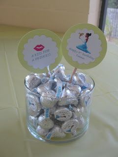 Disney Princess Party Food, Princess And The Frog Party, Disney Princess Background, Princess Tiana Party, Princess Party Food, Princess Tiana Birthday Party, Tiana Birthday Party, Frog Birthday Party, Frog Party