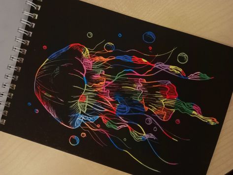 Black Paper Art Ideas Creative, Scratch Note Art Ideas, Black Scratch Paper Art, Scratch Paper Art Ideas, Scratch Book Art, Scratch Art Ideas Easy, Scratch Art Designs, Rainbow Scratch Art Ideas, Crayon Etching