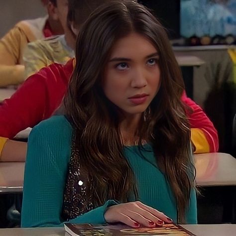 2000s Childhood Memories, Riley Matthews, Childhood Memories 2000, Rowan Blanchard, Boy Meets Girl, Boy Meets World, Types Of Women, Girl Meets World, Boy Meets