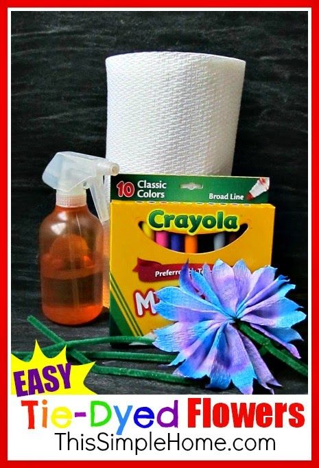 Paper Towel Tie-Dyed Flowers #easycraft Paper Towel Flowers Diy, Paper Towel Flowers, Flower Science, Summer Camp Art, Paper Towel Crafts, Babysitting Crafts, Dyed Flowers, Dye Flowers, Easy Toddler Activities