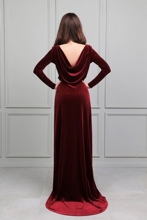 Burgundy Velvet Wedding Dress, Velvet Dress Long Classy, Motb Dress, 1950 Outfits, Archangel Azrael, Long Sleeve Burgundy Dress, Burgundy Velvet Dress, Clothing Projects, Soft Dramatic