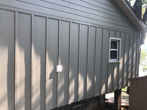 Hardie Board Siding, Hardie Board, Mobile Home Exteriors, Board And Batten Exterior, Mobile Home Makeover, Lake Wylie, Ranch House Exterior, Hardie Siding, Garage Exterior