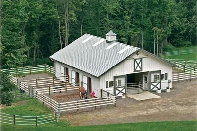 need 6 stalls, tack room w/ bathroom, feed room & wash rack . . . and wider overhang for attached paddocks Barn Layout, Structure Building, Horse Barn Ideas Stables, Barn Stalls, Morton Building, Horse Barn Designs, Acre Homestead, Dream Stables, Dream Horse Barns