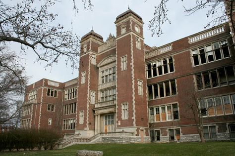 Built St. Louis | Ittner / Milligan School Buildings Old School Exterior, Old School Building, High School Building, School Buildings, Residential School, Visual And Performing Arts, Rpg Map, Natural Bridge, School Building