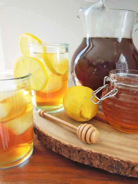 Oolong Tea Recipe, Themed Dinners Ideas, Iced Tea Recipes Homemade, Homemade Iced Tea, Old Summer, Tea Drink Recipes, Homemade Tea, Iced Tea Recipes, Tea Cocktails