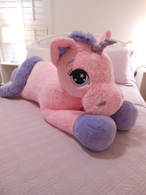 Lavender and rose Stuffed Unicorn, Giant Stuffed Animals, Unicorn Room, Unicorn Life, Unicorn Bedroom, Unicorn Stuffed Animal, Unicorns And Mermaids, Purple Unicorn, Unicorn Toys