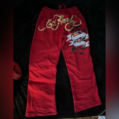 Ed Hardy Red Flared Sweatpant (Xs) Never Worn Ed Hardy Sweatpants, Cutesy Clothes, Red Prints, Red Flare, Sweatpants Black, Clothing Pieces, Broken Hearts, Thrift Finds, Pj Pants