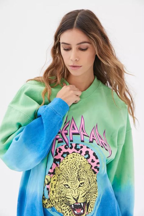 Music - Graphic Tees for Women | Urban Outfitters Urban Outfitters Sweatshirt, Preppy Sweatshirts, 80s Look, Dye Sweatshirt, Def Leppard, Spring Fling, Lifestyle Clothing, Tees For Women, Dip Dye