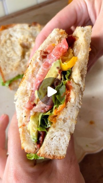 ✈️🍕🍷 Gillie Houston on Instagram: "What’s the best summer sandwich and why is it a BLAT (preferably with roasted garlic mayo) 👑🍞   #BLTrecipe #BLAT #summerrecipe #sandwichrecipe" Roasted Garlic Mayo, Fried Neckbones, Blt Recipes, Summer Sandwiches, Garlic Mayo, Home Fries, Tacos Burritos, Air Fire, Earth Wind