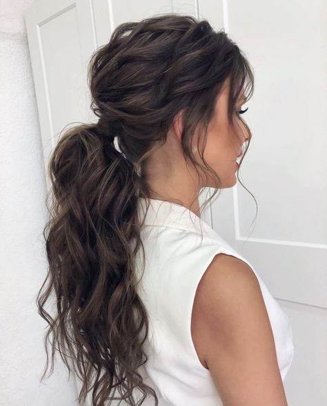 Ponytail Bridal Hair, Hair Down Wedding Hairstyles, Updos Bridesmaid, Wedding Ponytail Hairstyles, Hair Down Wedding, Bridal Ponytail, Bridesmaid Hair Inspo, Wedding Ponytail, Down Homecoming Hairstyles